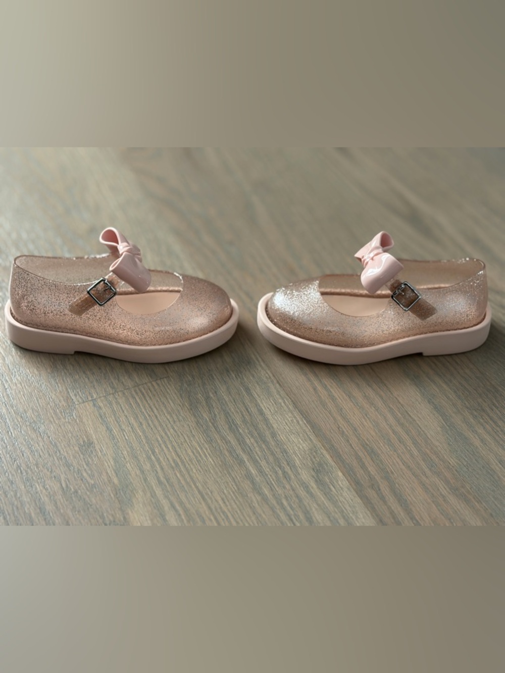 Mini Melissa Pink Glitter Bow Mary Jane Shoes - Picture 3 of 7